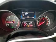 ✅ 2016 Ford Focus ST • VIN: 1FADP3L94GL322664 • Lot: 80706265. Wystawiony na Copart z przebiegiem 75 305 mil. Bezpłatny archiwum sprzedaży aukcyjnych z USA i szczegółowy raport historii pojazdu na DreamBid. Zdjęcie 9.