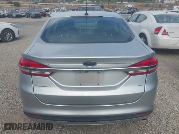 ✅ 2017 Ford Fusion SE • VIN: 3FA6P0H76HR242476 • Lot: 43565631. Listed on IAAI with 75,447 mi. Free auction sales archive from the USA and detailed vehicle history report at DreamBid. Image 16.
