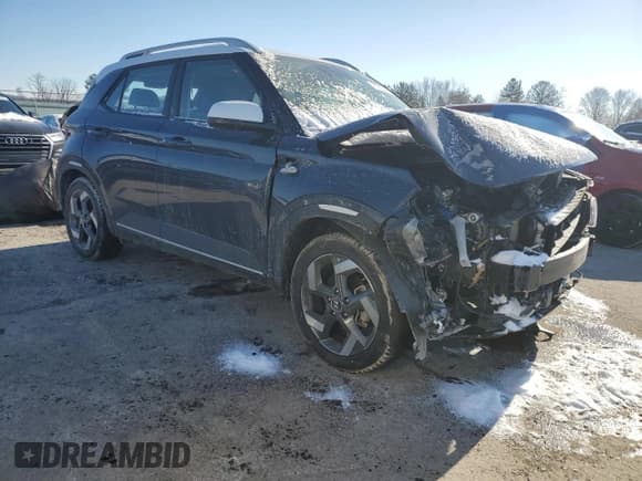 ✅ 2021 Hyundai Venue SEL • VIN: KMHRC8A33MU111223 • Lot: 41993435. Listed on Copart with 7,534 mi. Free auction sales archive from the USA and detailed vehicle history report at DreamBid. Image 4.