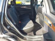 ✅ 2017 Lincoln MKX Reserve • VIN: 2LMPJ6LR7HBL15249 • Lot: 43186603. Listed on IAAI with 74,830 mi. Free auction sales archive from the USA and detailed vehicle history report at DreamBid. Image 8.