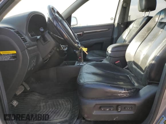 ✅ 2007 Hyundai Santa Fe SE • VIN: 5NMSH73E27H109104 • Lot: 78374524. Listed on Copart with 221,579 mi. Free auction sales archive from the USA and detailed vehicle history report at DreamBid. Image 7.