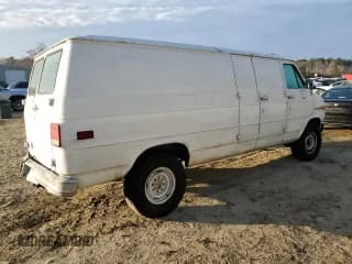 ✅ 1992 GMC Vandura • VIN: 2GTGG39KXN4515226 • Lot: 85211254. Wystawiony na Copart z przebiegiem 594 809 mil. Bezpłatny archiwum sprzedaży aukcyjnych z USA i szczegółowy raport historii pojazdu na DreamBid. Zdjęcie 3.