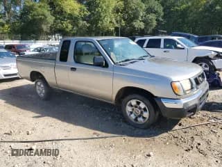 ✅ 2000 Nissan Frontier XE • VIN: 1N6DD26S2YC435166 • Лот: 84646135. Опубликован ранее на Copart с пробегом 302 751 миль. Бесплатный доступ к архиву аукционных продаж из США и подробный отчёт об истории автомобиля на DreamBid. Изображение 4.