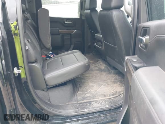 ✅ 2020 Chevrolet Silverado 1500 RST • VIN: 3GCUYEETXLG285283 • Lot: 42611801. Listed on IAAI with 89,525 mi. Free auction sales archive from the USA and detailed vehicle history report at DreamBid. Image 8.