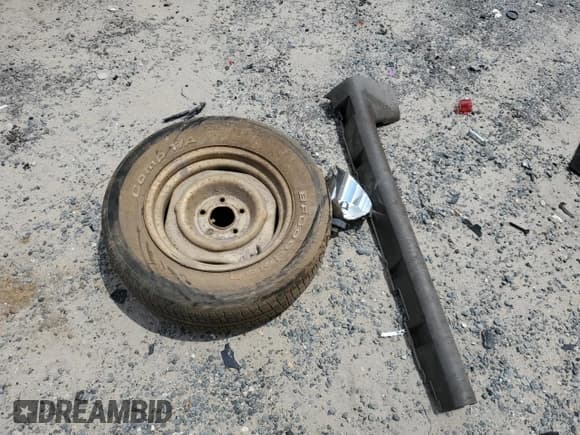 ✅ 2002 Ford Explorer Sport Trac Value • VIN: 1FMZU67E02UD41292 • Лот: 58561884. Опубликован ранее на Copart с пробегом 205 774 миль. Бесплатный доступ к архиву аукционных продаж из США и подробный отчёт об истории автомобиля на DreamBid. Изображение 13.