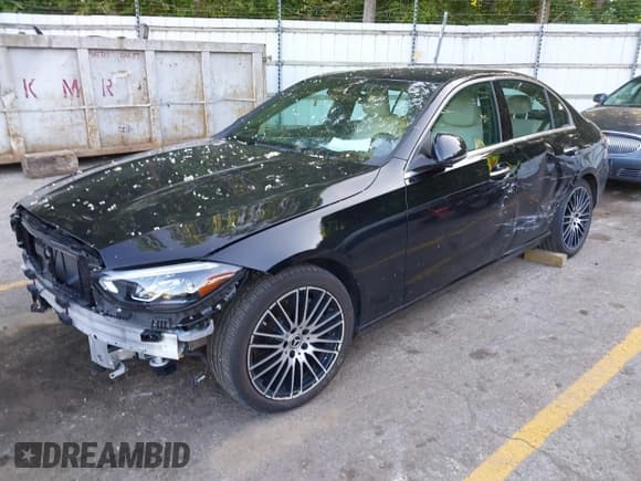 ✅ 2024 Mercedes-Benz C 300 • VIN: W1KAF4HB9RR157525 • Лот: 42578928. Опубликован ранее на IAAI с пробегом 7 139 миль. Бесплатный доступ к архиву аукционных продаж из США и подробный отчёт об истории автомобиля на DreamBid. Изображение 19.