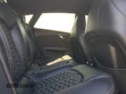 ✅ 2016 Audi RS 7 Prestige • VIN: WUAW2AFC4GN901335 • Lot: 67565634. Wystawiony na Copart z przebiegiem 106 648 mil. Bezpłatny archiwum sprzedaży aukcyjnych z USA i szczegółowy raport historii pojazdu na DreamBid. Zdjęcie 10.