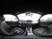 ✅ 2012 BMW 3 Series 335i • VIN: WBAKG7C5XCE802399 • Лот: 42210396. Опубликован ранее на IAAI с пробегом 141 502 миль. Бесплатный доступ к архиву аукционных продаж из США и подробный отчёт об истории автомобиля на DreamBid. Изображение 18.