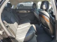 ✅ 2015 Audi A8 4.0T • VIN: WAU32AFD1FN007541 • Лот: 81677215. Опубликован ранее на Copart с пробегом 133 564 миль. Бесплатный доступ к архиву аукционных продаж из США и подробный отчёт об истории автомобиля на DreamBid. Изображение 10.