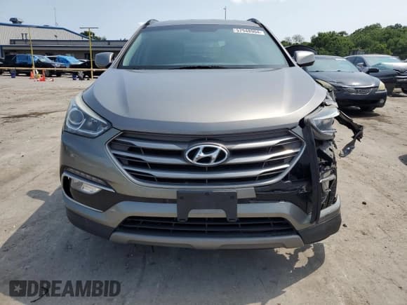 ✅ 2017 Hyundai Santa Fe 2.4L • VIN: 5XYZUDLB2HG384028 • Лот: 57948904. Опубликован ранее на Copart с пробегом 89 134 миль. Бесплатный доступ к архиву аукционных продаж из США и подробный отчёт об истории автомобиля на DreamBid. Изображение 5.
