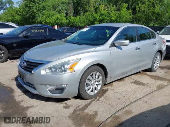 ✅ 2013 Nissan Altima SL • VIN: 1N4AL3AP0DC206258 • Lot: 42201795. Wystawiony na IAAI z przebiegiem 175 384 mil. Bezpłatny archiwum sprzedaży aukcyjnych z USA i szczegółowy raport historii pojazdu na DreamBid. Zdjęcie 17.