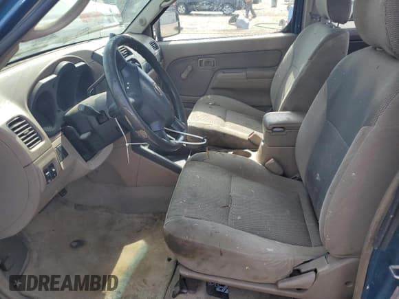 ✅ 2003 Nissan Frontier XE • VIN: 1N6DD26T93C468604 • Lot: 59013005. Wystawiony na Copart z przebiegiem 242 581 mil. Bezpłatny archiwum sprzedaży aukcyjnych z USA i szczegółowy raport historii pojazdu na DreamBid. Zdjęcie 7.