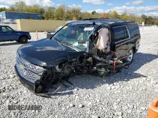 2019 Chevrolet Tahoe LT z VIN 1GNSKBKC5KR251561, wystawiony jako Copart lot #86676745 z przebiegiem Nie podano mil oraz Szkoda całkowita • Salvage title. Historia ofert i sprzedaży dostępna na DreamBid. Obrazek 1.