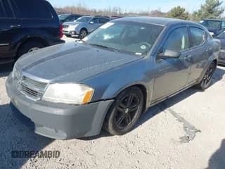 ✅ 2008 Dodge Avenger SXT • VIN: 1B3LC56R18N684452 • Lot: 43684511. Wystawiony na IAAI z przebiegiem 220 391 mil. Bezpłatny archiwum sprzedaży aukcyjnych z USA i szczegółowy raport historii pojazdu na DreamBid. Zdjęcie 2.