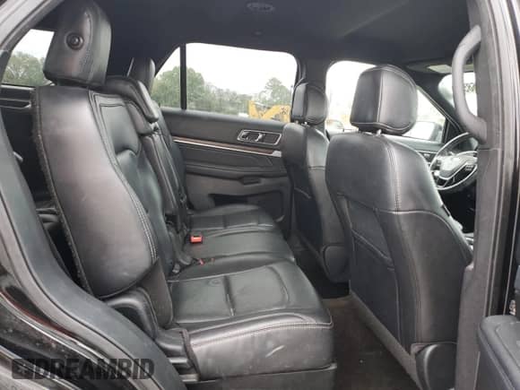 2017 Ford Explorer Limited с VIN 1FM5K7F86HGC23051, выставлен на аукционе Copart как лот 84036855 с пробегом 183 867 миль миль и Списание • Salvage title. История ставок и продаж доступна на DreamBid. Изображение 11.