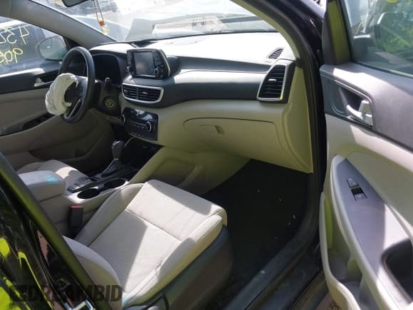 ✅ 2020 Hyundai Tucson SE • VIN: KM8J23A40LU243169 • Лот: 43240715. Опубликован ранее на IAAI с пробегом 90 560 миль. Бесплатный доступ к архиву аукционных продаж из США и подробный отчёт об истории автомобиля на DreamBid. Изображение 5.