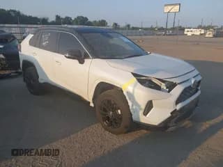 ✅ 2023 Toyota RAV4 Hybrid XSE • VIN: JTME6RFV0PD548322 • Lot: 43225817. Wystawiony na IAAI z przebiegiem 43 480 mil. Bezpłatny archiwum sprzedaży aukcyjnych z USA i szczegółowy raport historii pojazdu na DreamBid. Zdjęcie 1.