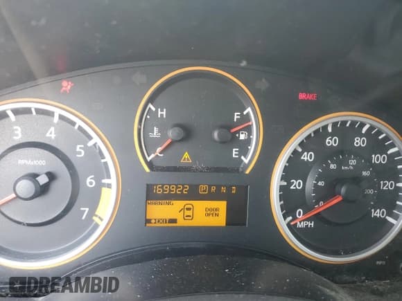 ✅ 2010 Nissan Titan SE • VIN: 1N6BA0EK2AN302875 • Lot: 68220475. Listed on Copart with 169,922 mi. Free auction sales archive from the USA and detailed vehicle history report at DreamBid. Image 9.