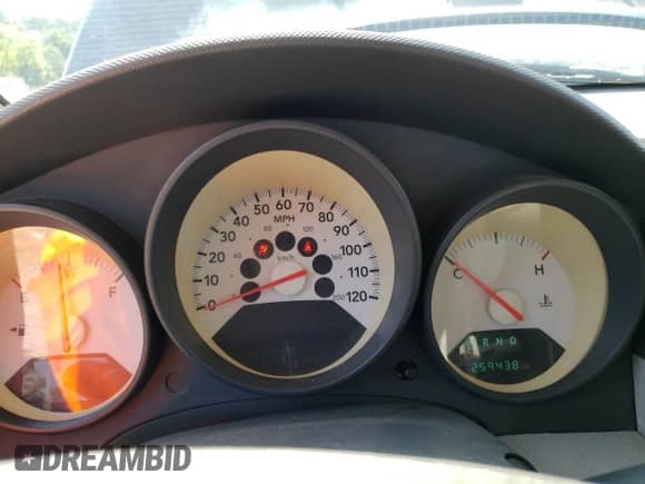 2007 Dodge Caliber z VIN 1B3HB28B07D384736, wystawiony jako Copart lot #73185764 z przebiegiem 259 438 mil mil oraz Nie do naprawy • Non repairable. Historia ofert i sprzedaży dostępna na DreamBid. Obrazek 9.