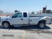 ✅ 2005 Ford F-250 XL • VIN: 1FTSX20555EC81170 • Лот: 42603180. Опубликован ранее на IAAI с пробегом 111 720 миль. Бесплатный доступ к архиву аукционных продаж из США и подробный отчёт об истории автомобиля на DreamBid. Изображение 14.