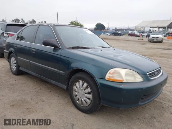 ✅ 1997 Honda Civic LX • VIN: JHMEJ6573VS040109 • Лот: 42352631. Опубликован ранее на IAAI с пробегом 263 035 миль. Бесплатный доступ к архиву аукционных продаж из США и подробный отчёт об истории автомобиля на DreamBid. Изображение 1.