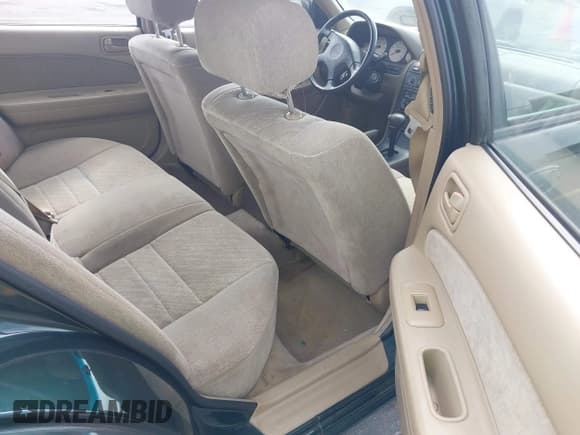 ✅ 1999 Nissan Maxima GXE • VIN: JN1CA21D6XT224604 • Lot: 42077484. Listed on IAAI with 68,545 mi. Free auction sales archive from the USA and detailed vehicle history report at DreamBid. Image 8.