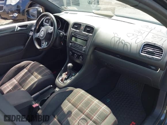 ✅ 2014 Volkswagen Golf GTI Wolfsburg Edition • VIN: WVWHD7AJ3EW004801 • Lot: 42992510. Listed on IAAI with 133,163 mi. Free auction sales archive from the USA and detailed vehicle history report at DreamBid. Image 5.