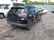 ✅ 2019 Jeep Compass Latitude • VIN: 3C4NJDBB6KT648540 • Lot: 42326707. Listed on IAAI with 39,079 mi. Free auction sales archive from the USA and detailed vehicle history report at DreamBid. Image 4.