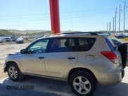 ✅ 2008 Toyota RAV4 • VIN: JTMZK33V486011070 • Лот: 43590164. Опубликован ранее на IAAI с пробегом 63 745 миль. Бесплатный доступ к архиву аукционных продаж из США и подробный отчёт об истории автомобиля на DreamBid. Изображение 15.