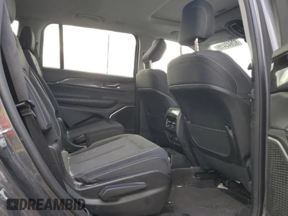 ✅ 2022 Jeep Grand Cherokee Laredo • VIN: 1C4RJKAG0N8606757 • Lot: 82643415. Listed on Copart with 108,772 mi. Free auction sales archive from the USA and detailed vehicle history report at DreamBid. Image 11.