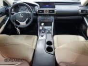 ✅ 2015 Lexus IS 250 • VIN: JTHBF1D22E5025693 • Lot: 85611514. Wystawiony na Copart z przebiegiem 99 519 mil. Bezpłatny archiwum sprzedaży aukcyjnych z USA i szczegółowy raport historii pojazdu na DreamBid. Zdjęcie 8.