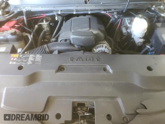 ✅ 2014 GMC Sierra 2500HD SLT • VIN: 1GT121CG8EF111672 • Lot: 93059445. Listed on Copart with 117,085 mi. Free auction sales archive from the USA and detailed vehicle history report at DreamBid. Image 11.