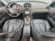 ✅ 2004 Mercedes-Benz E 500 • VIN: WDBUF83J74X121297 • Lot: 93391665. Listed on Copart with 123,717 mi. Free auction sales archive from the USA and detailed vehicle history report at DreamBid. Image 8.