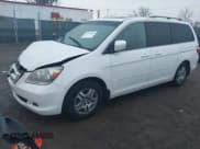 ✅ 2005 Honda Odyssey EX-L • VIN: 5FNRL38655B411556 • Lot: 43704042. Listed on IAAI with 205,713 mi. Free auction sales archive from the USA and detailed vehicle history report at DreamBid. Image 17.