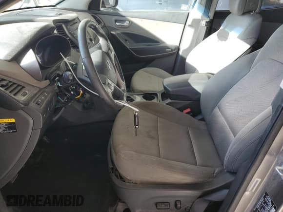 ✅ 2014 Hyundai Santa Fe • VIN: 5XYZUDLB9EG218231 • Лот: 84790365. Опубликован ранее на Copart с пробегом 138 135 миль. Бесплатный доступ к архиву аукционных продаж из США и подробный отчёт об истории автомобиля на DreamBid. Изображение 7.