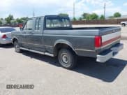 ✅ 1989 Ford F-150 • VIN: 1FTEX14N7KKB70604 • Lot: 42640819. Wystawiony na IAAI z przebiegiem 13 553 mil. Bezpłatny archiwum sprzedaży aukcyjnych z USA i szczegółowy raport historii pojazdu na DreamBid. Zdjęcie 3.