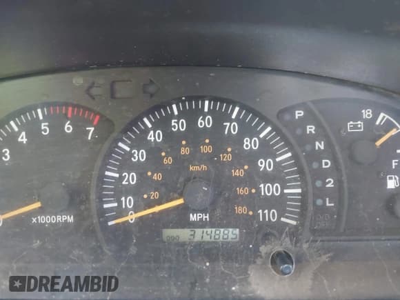 ✅ 2001 Toyota Tundra SR5 • VIN: 5TBRT34111S174945 • Lot: 43687697. Listed on IAAI with 314,885 mi. Free auction sales archive from the USA and detailed vehicle history report at DreamBid. Image 7.