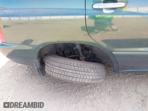 2002 Toyota Highlander с VIN JTEHF21A820081686, выставлен на аукционе IAAI как лот 42503012 с пробегом 168 373 миль миль и . История ставок и продаж доступна на DreamBid. Изображение 13.