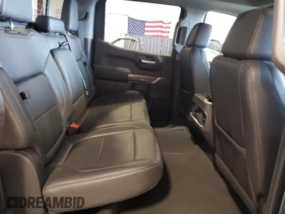 ✅ 2021 Chevrolet Silverado 1500 LTZ • VIN: 3GCUYGEL1MG346145 • Lot: 69864014. Wystawiony na Copart z przebiegiem 95 083 mil. Bezpłatny archiwum sprzedaży aukcyjnych z USA i szczegółowy raport historii pojazdu na DreamBid. Zdjęcie 10.