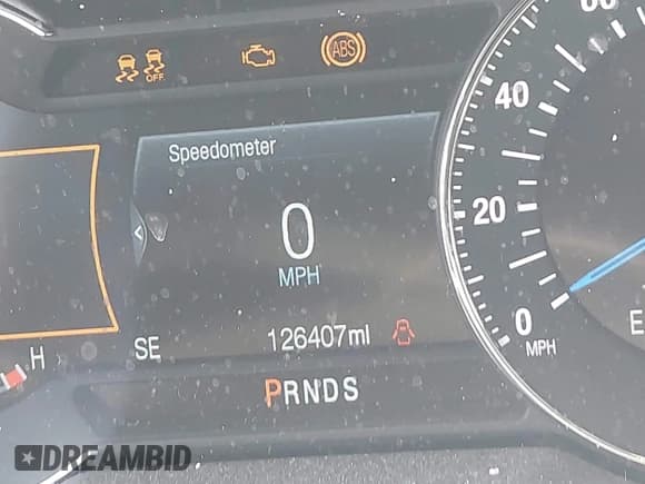 ✅ 2018 Ford Explorer Platinum • VIN: 1FM5K8HT4JGA50661 • Lot: 42184168. Wystawiony na IAAI z przebiegiem 126 407 mil. Bezpłatny archiwum sprzedaży aukcyjnych z USA i szczegółowy raport historii pojazdu na DreamBid. Zdjęcie 15.