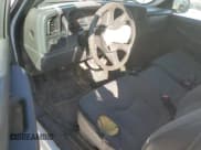 ✅ 2004 GMC Sierra 1500 SLE • VIN: 2GTEC19VX41186464 • Лот: 86314465. Опубликован ранее на Copart с пробегом 177 402 миль. Бесплатный доступ к архиву аукционных продаж из США и подробный отчёт об истории автомобиля на DreamBid. Изображение 8.