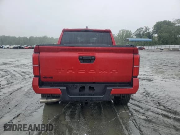 ✅ 2025 Toyota Tacoma SR • VIN: 3TYLB5JN5ST079006 • Лот: 67752135. Опубликован ранее на Copart с пробегом 1 824 миль. Бесплатный доступ к архиву аукционных продаж из США и подробный отчёт об истории автомобиля на DreamBid. Изображение 6.