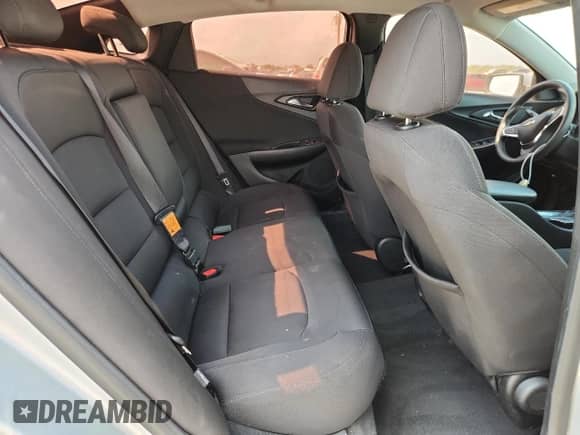 2019 Chevrolet Malibu LT с VIN 1G1ZD5ST5KF118277, выставлен на аукционе Copart как лот 82570505 с пробегом 108 267 миль миль и Списание • Salvage title. История ставок и продаж доступна на DreamBid. Изображение 10.