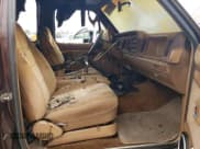 ✅ 1987 Ford Bronco • VIN: 1FMCU14T6HUB82055 • Lot: 84565204. Wystawiony na Copart z przebiegiem Nie podano. Bezpłatny archiwum sprzedaży aukcyjnych z USA i szczegółowy raport historii pojazdu na DreamBid. Zdjęcie 7.