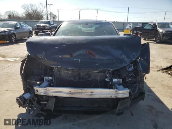 ✅ 2014 Audi RS 5 • VIN: WUAC6AFR9EA902321 • Lot: 47078655. Listed on Copart with 142,774 mi. Free auction sales archive from the USA and detailed vehicle history report at DreamBid. Image 5.