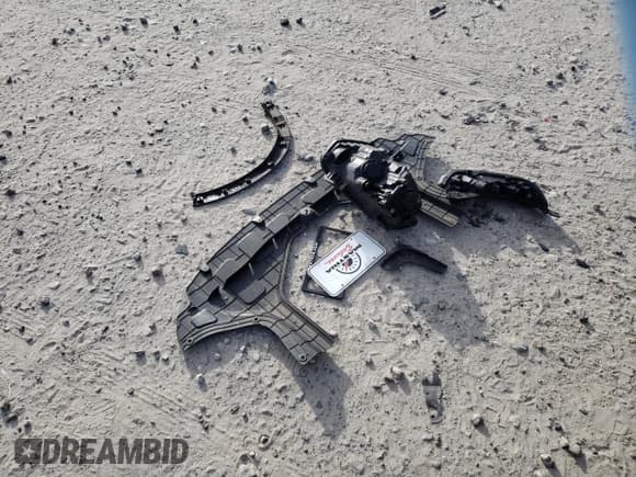 ✅ 2020 Hyundai Venue SE • VIN: KMHRB8A39LU044984 • Lot: 86169324. Listed on Copart with 141,067 mi. Free auction sales archive from the USA and detailed vehicle history report at DreamBid. Image 12.