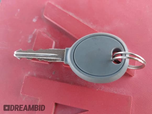 ✅ 2001 Jeep Grand Cherokee Laredo • VIN: 1J4GW48S01C699585 • Lot: 43744180. Listed on IAAI with 219,402 mi. Free auction sales archive from the USA and detailed vehicle history report at DreamBid. Image 11.