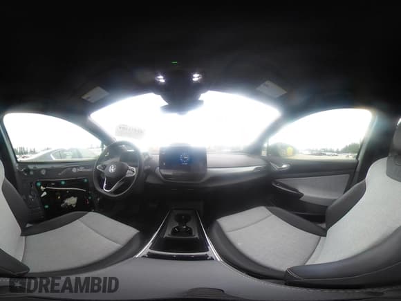 ✅ 2023 Volkswagen ID.4 Pro • VIN: 1V2DNPE84PC009365 • Lot: 42471104. Wystawiony na IAAI z przebiegiem 24 168 mil. Bezpłatny archiwum sprzedaży aukcyjnych z USA i szczegółowy raport historii pojazdu na DreamBid. Zdjęcie 21.