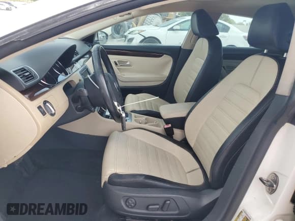 ✅ 2012 Volkswagen CC Lux Plus • VIN: WVWHP7AN8CE510380 • Lot: 54218685. Listed on Copart with 103,419 mi. Free auction sales archive from the USA and detailed vehicle history report at DreamBid. Image 7.