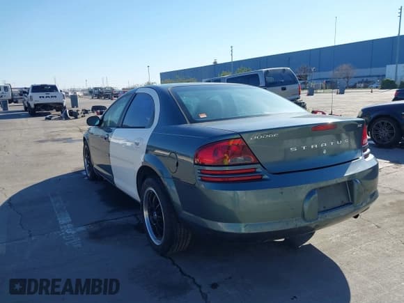 ✅ 2002 Dodge Stratus SXT • VIN: 1B3EL46X62N347705 • Lot: 41458496. Wystawiony na IAAI z przebiegiem 140 119 mil. Bezpłatny archiwum sprzedaży aukcyjnych z USA i szczegółowy raport historii pojazdu na DreamBid. Zdjęcie 3.